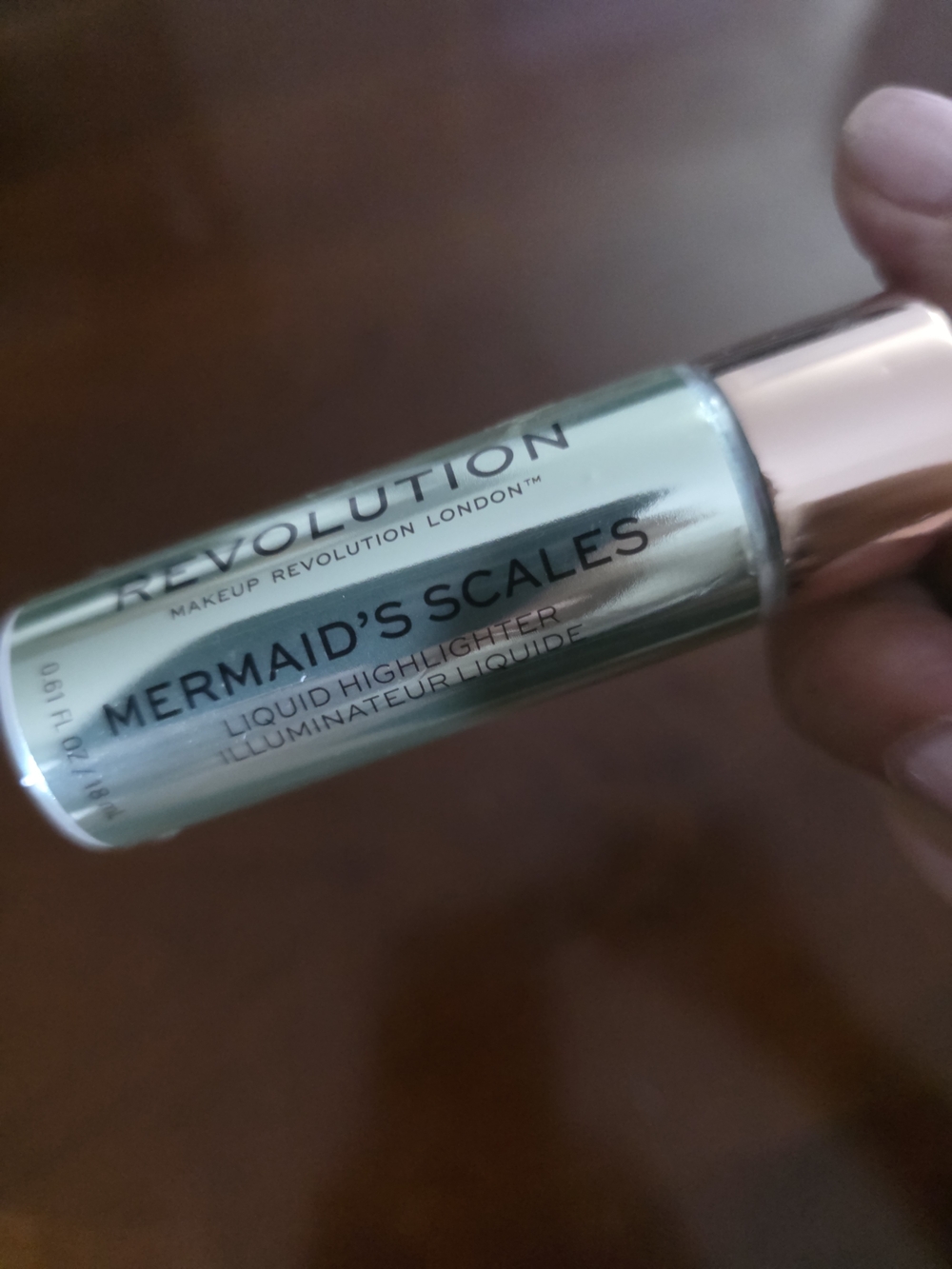Revolution Bundle- Liquid Highlighter, Priming Spray, Lip Tint, Baking Powder